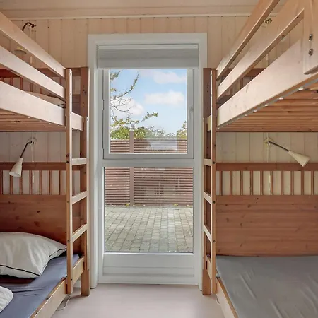 3 Bedroom Beautiful In 奥特鲁普