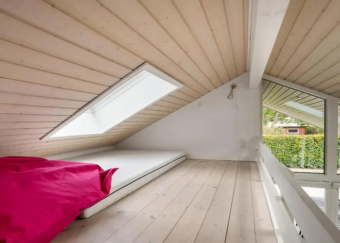 Hébergement de vacances 3 Bedroom Beautiful In Otterup