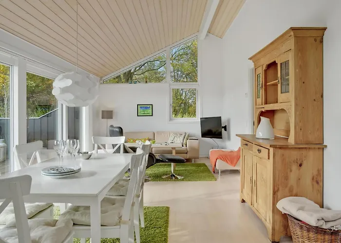 3 Bedroom Beautiful In * Otterup
